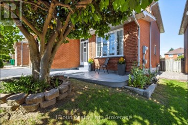 62 CASTLEHILL ROAD Brampton (Northwood Park) Ontario photo 2