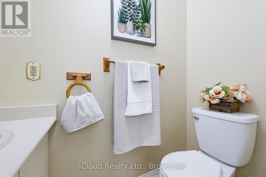 62 CASTLEHILL ROAD Brampton (Northwood Park) Ontario photo 28