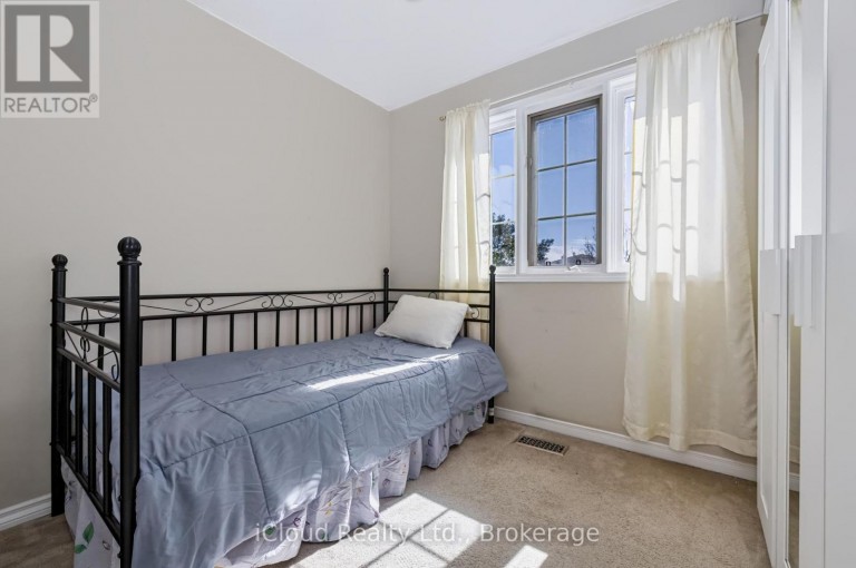62 CASTLEHILL ROAD, Brampton (Northwood Park), Ontario, L6X4E1
