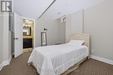 62 CASTLEHILL ROAD Brampton (Northwood Park) Ontario photo 49
