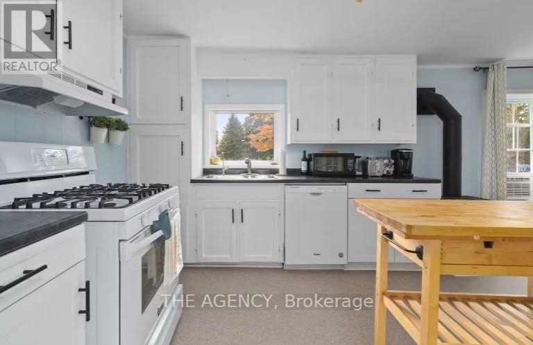 1743 COUNTY ROAD 12, Prince Edward County (Hallowell Ward), Ontario, K0K2T0