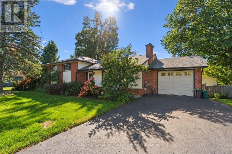 135 MUSKOKA BEACH ROAD, Gravenhurst (Muskoka (S)), Ontario, P1P1B6