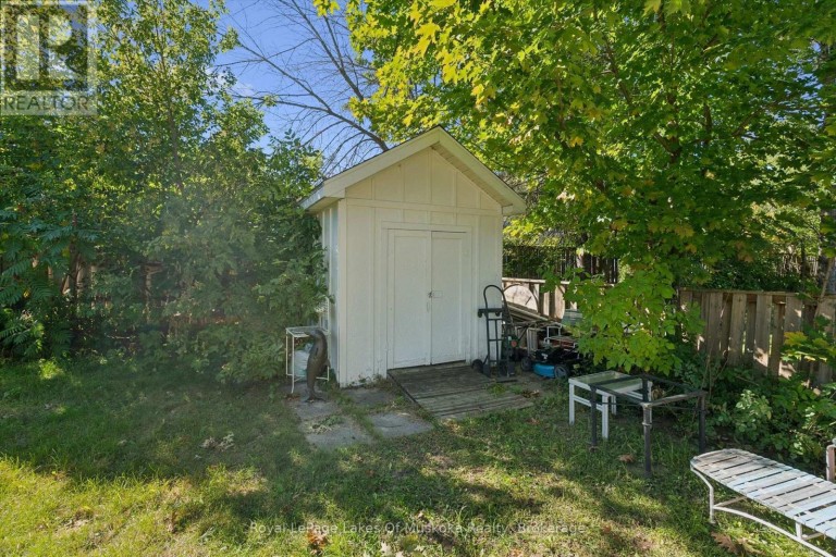 135 MUSKOKA BEACH ROAD, Gravenhurst (Muskoka (S)), Ontario, P1P1B6