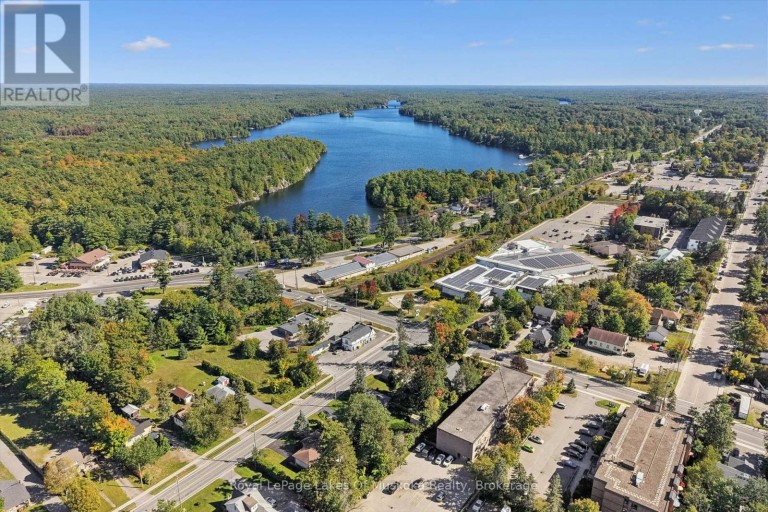 135 MUSKOKA BEACH ROAD, Gravenhurst (Muskoka (S)), Ontario, P1P1B6