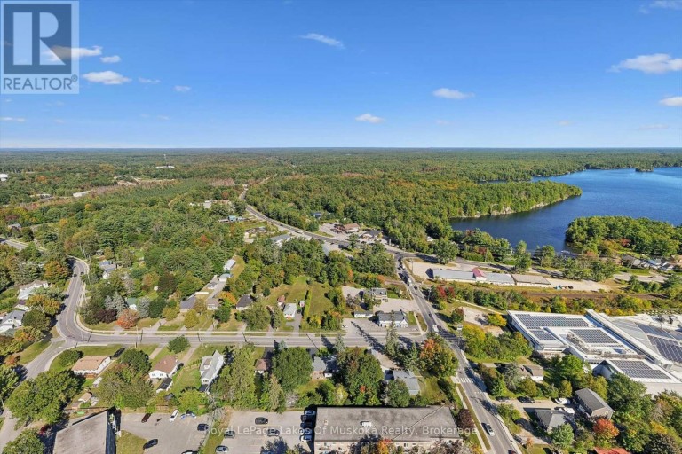 135 MUSKOKA BEACH ROAD, Gravenhurst (Muskoka (S)), Ontario, P1P1B6