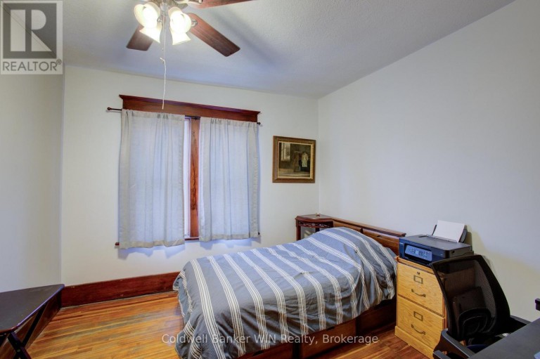17 ARTHUR STREET E, Minto, Ontario, N0G1Z0