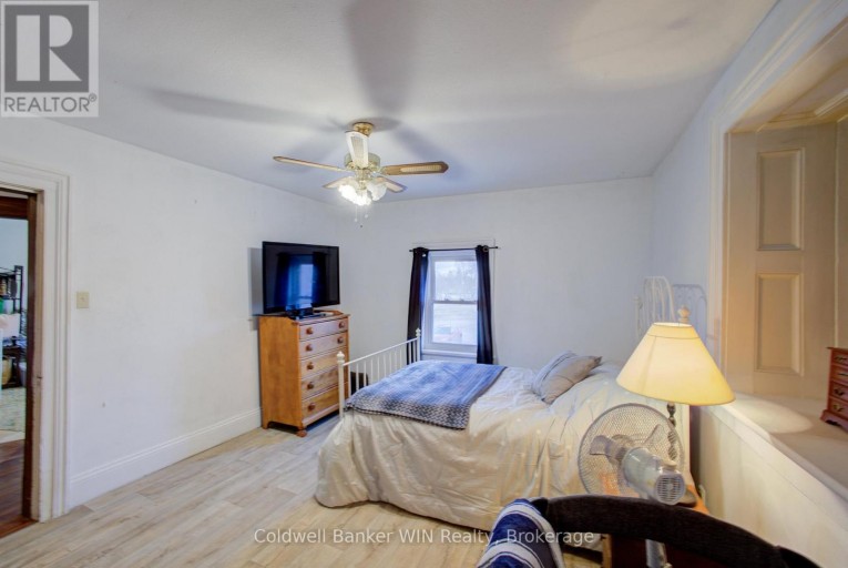 17 ARTHUR STREET E, Minto, Ontario, N0G1Z0