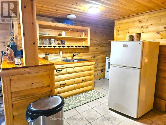 17 ARTHUR STREET E, Minto, Ontario, N0G1Z0