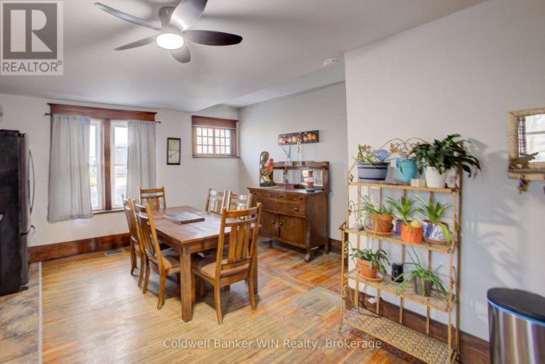 17 ARTHUR STREET E, Minto, Ontario, N0G1Z0