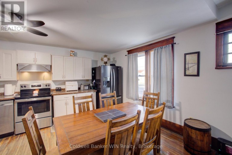 17 ARTHUR STREET E, Minto, Ontario, N0G1Z0