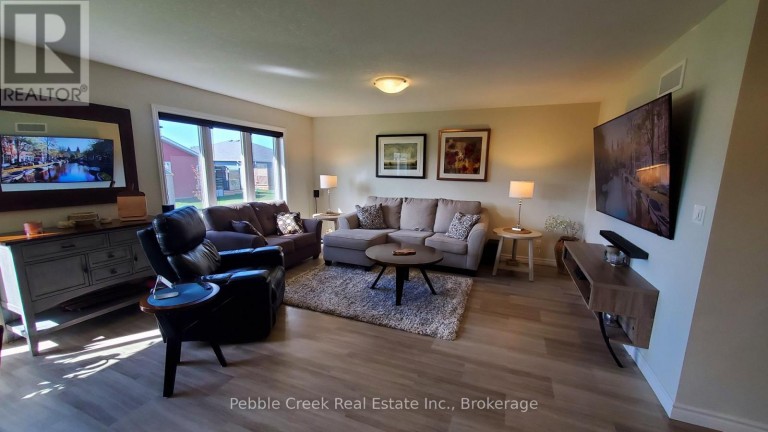 83 HURON HEIGHTS DRIVE, Ashfield-Colborne-Wawanosh (Colborne), Ontario, N7A0C1