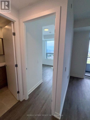 1303 - 21 MEADOWDALE ROAD, Vaughan (Vaughan Corporate Centre), Ontario, L4K0C7