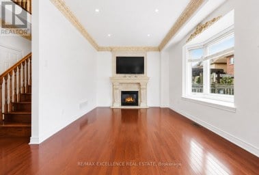 21 CASTLE MOUNTAIN DRIVE Brampton (Sandringham-Wellington) Ontario photo 16