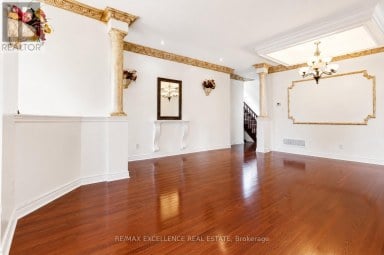 21 CASTLE MOUNTAIN DRIVE Brampton (Sandringham-Wellington) Ontario photo 8