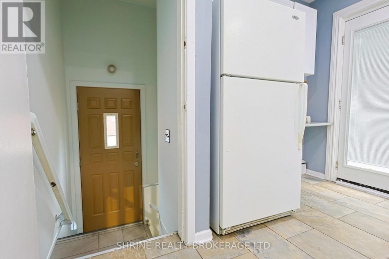321 SALISBURY STREET, London East (East G), Ontario, N5Y3A8