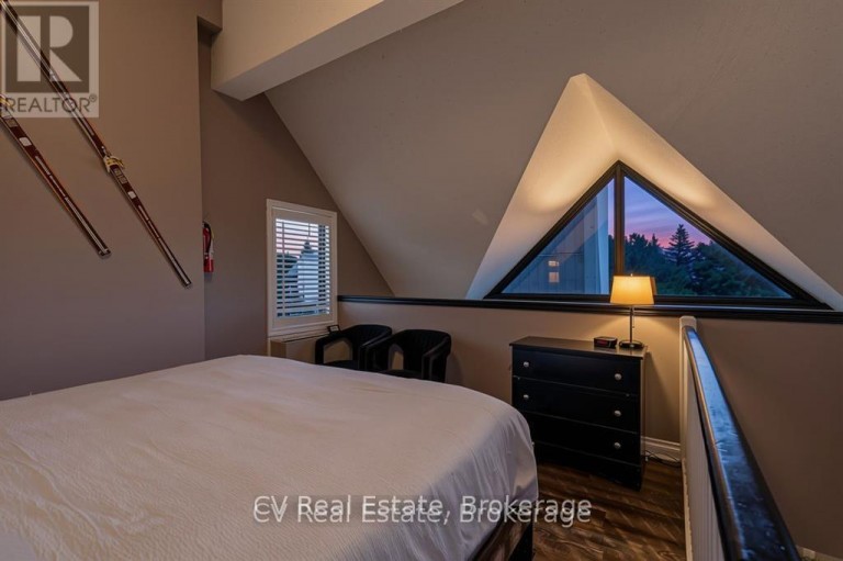 211 - 796468 GREY 19 ROAD, Blue Mountains, Ontario, L9Y3Z2