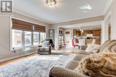 196 WAINSCOT AVENUE Newmarket (Woodland Hill) Ontario photo 15