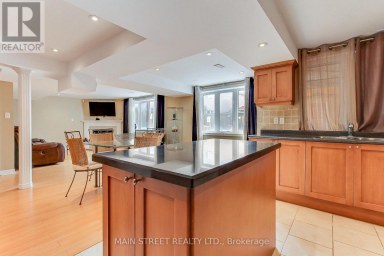 196 WAINSCOT AVENUE Newmarket (Woodland Hill) Ontario photo 29