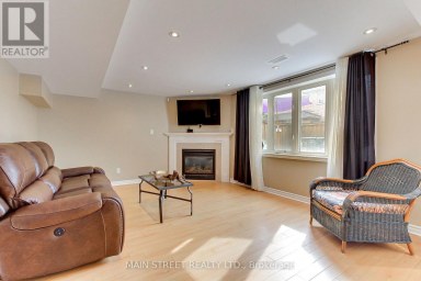 196 WAINSCOT AVENUE Newmarket (Woodland Hill) Ontario photo 31