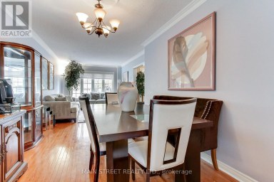 196 WAINSCOT AVENUE Newmarket (Woodland Hill) Ontario photo 9