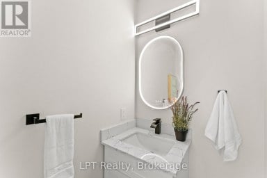 204 FRANKLIN AVENUE Toronto (Dovercourt-Wallace Emerson-Junction) Ontario photo 17