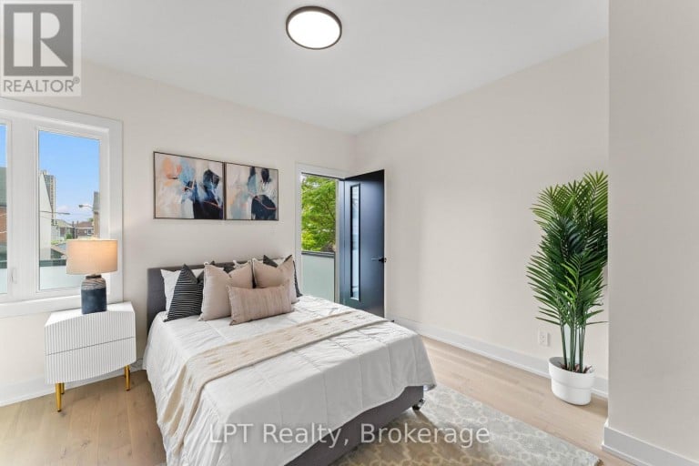 204 FRANKLIN AVENUE, Toronto (Dovercourt-Wallace Emerson-Junction), Ontario, M6P3Z3