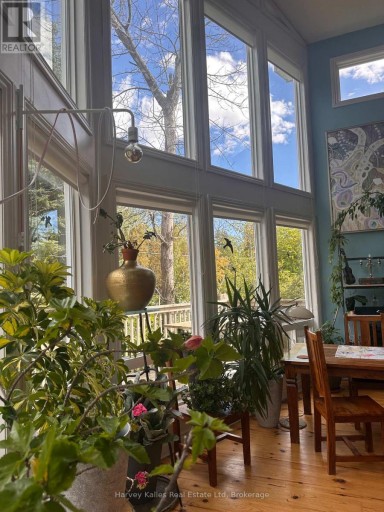 61 CONSTANCE BOULEVARD N, Wasaga Beach, Ontario, L9Z2Y3