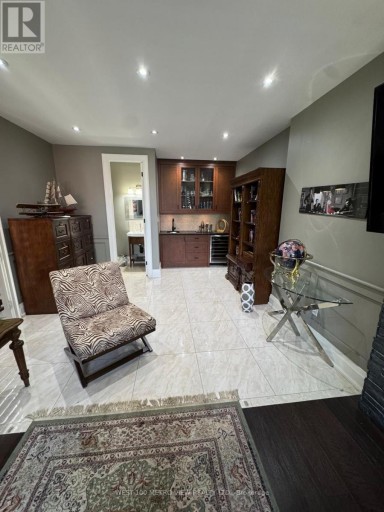 3495 JOAN DRIVE, Mississauga (City Centre), Ontario, L5B1T7