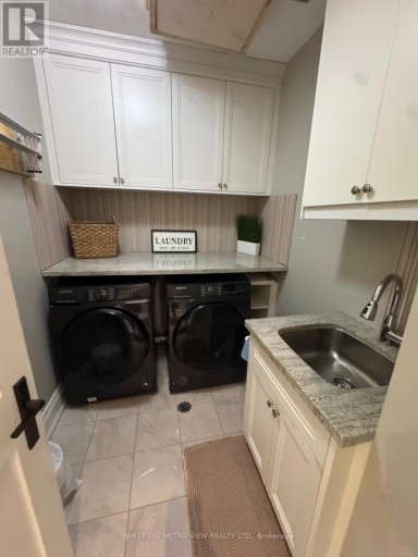 3495 JOAN DRIVE, Mississauga (City Centre), Ontario, L5B1T7