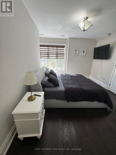 3495 JOAN DRIVE, Mississauga (City Centre), Ontario, L5B1T7