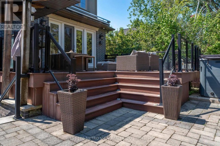 3495 JOAN DRIVE, Mississauga (City Centre), Ontario, L5B1T7