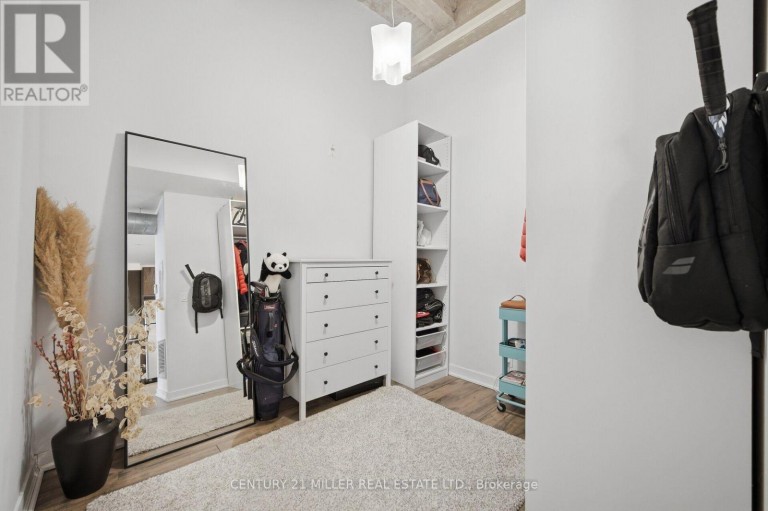 123 - 201 CARLAW AVENUE, Toronto (South Riverdale), Ontario, M4M2S3