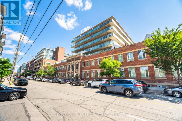 123 - 201 CARLAW AVENUE, Toronto (South Riverdale), Ontario, M4M2S3