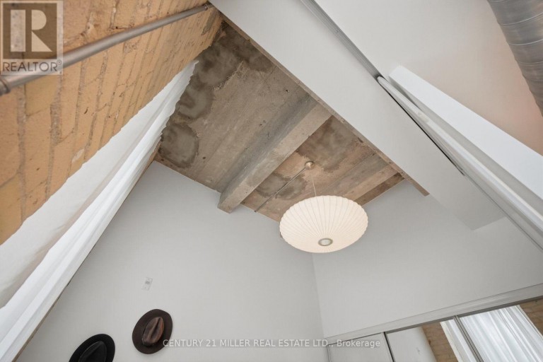 123 - 201 CARLAW AVENUE, Toronto (South Riverdale), Ontario, M4M2S3