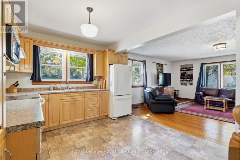 470 DUBLIN STREET, Wellington North (Mount Forest), Ontario, N0G2L3