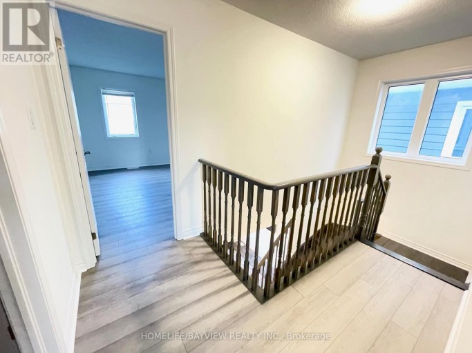 128 VILLAGE GATE DRIVE, Wasaga Beach, Ontario, L9Z0J7