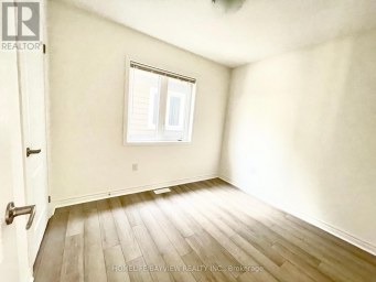 128 VILLAGE GATE DRIVE Wasaga Beach Ontario photo 14