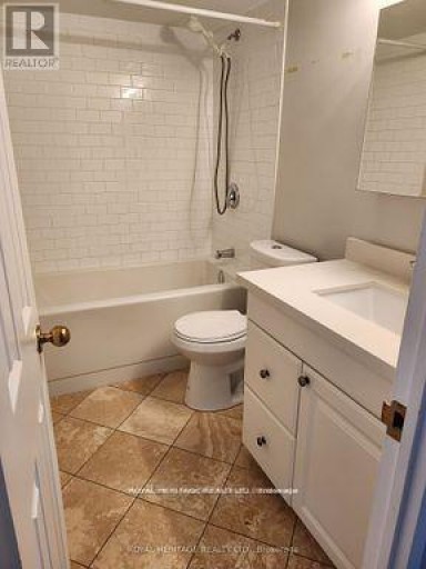 2307 - 55 CENTRE AVENUE, Toronto (Bay Street Corridor), Ontario, M5G2H5