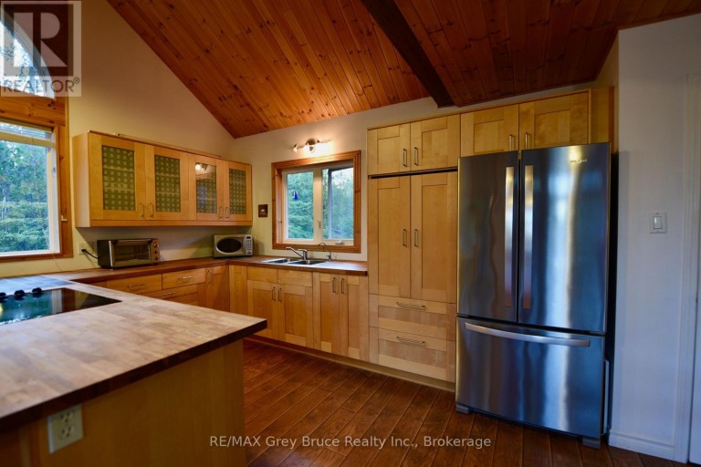 158 HOBSON'S HARBOUR DRIVE, Northern Bruce Peninsula, Ontario, N0H1W0