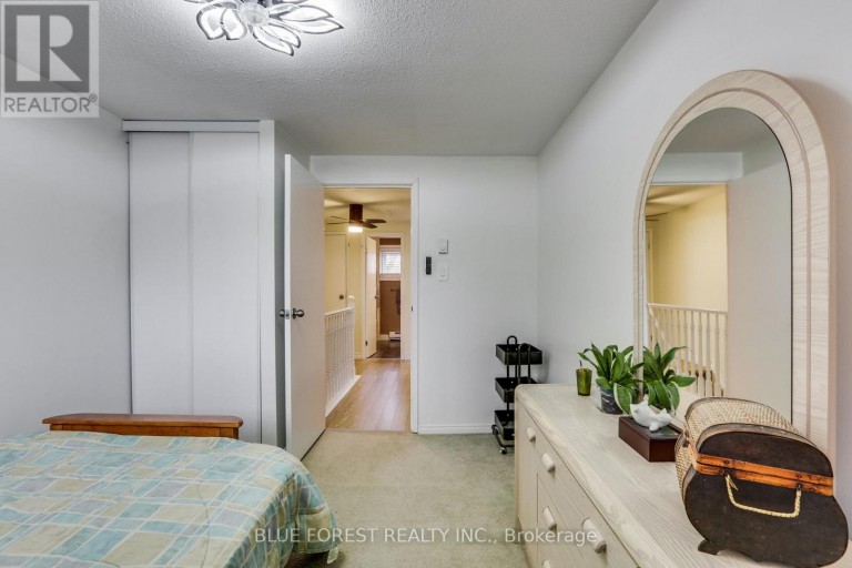 54 - 166 SOUTHDALE ROAD W, London South (South O), Ontario, N6J2J1