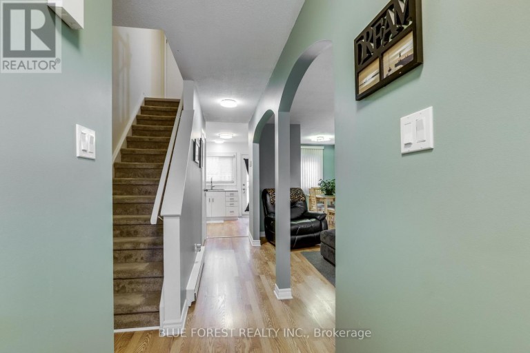 54 - 166 SOUTHDALE ROAD W, London South (South O), Ontario, N6J2J1