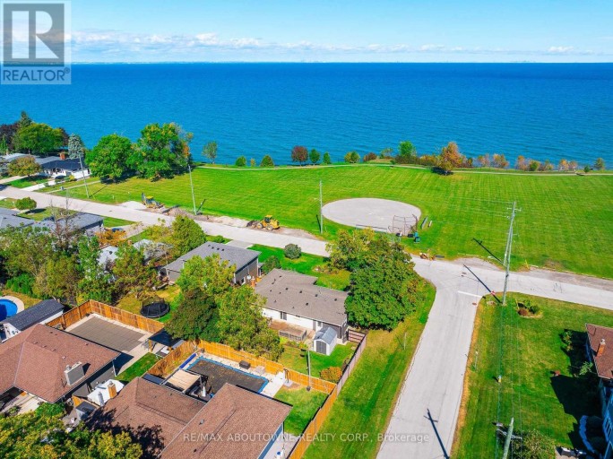 LOWER - 71 LAKESIDE DRIVE, Grimsby (Grimsby Beach), Ontario, L3M2L4