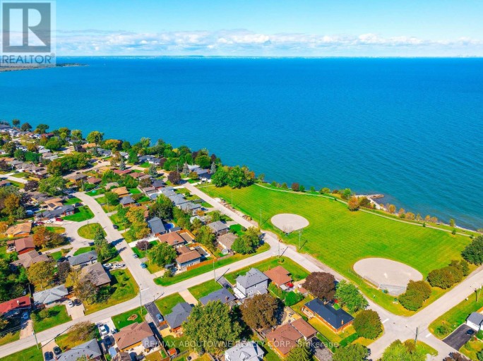 LOWER - 71 LAKESIDE DRIVE, Grimsby (Grimsby Beach), Ontario, L3M2L4