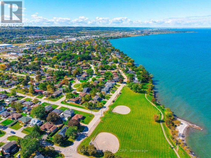 LOWER - 71 LAKESIDE DRIVE, Grimsby (Grimsby Beach), Ontario, L3M2L4