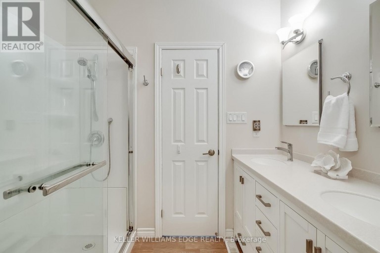 78 - 1169 DORVAL AVENUE, Oakville (GA Glen Abbey), Ontario, L6M4V9