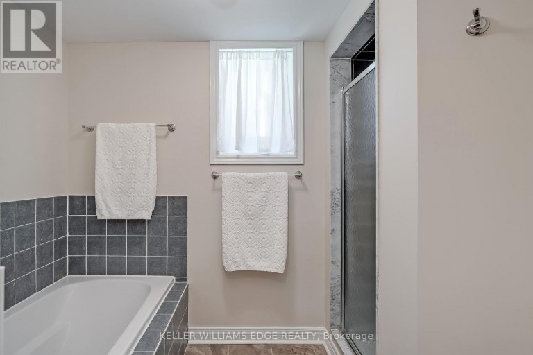 78 - 1169 DORVAL AVENUE, Oakville (GA Glen Abbey), Ontario, L6M4V9