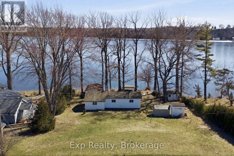 32 QUINTE VIEW ROAD, Greater Napanee (Greater Napanee), Ontario, K0H1G0