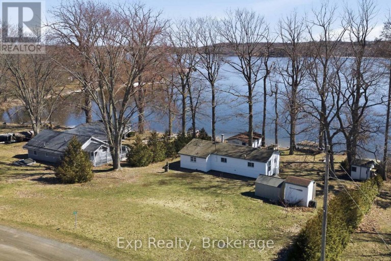 32 QUINTE VIEW ROAD, Greater Napanee (Greater Napanee), Ontario, K0H1G0