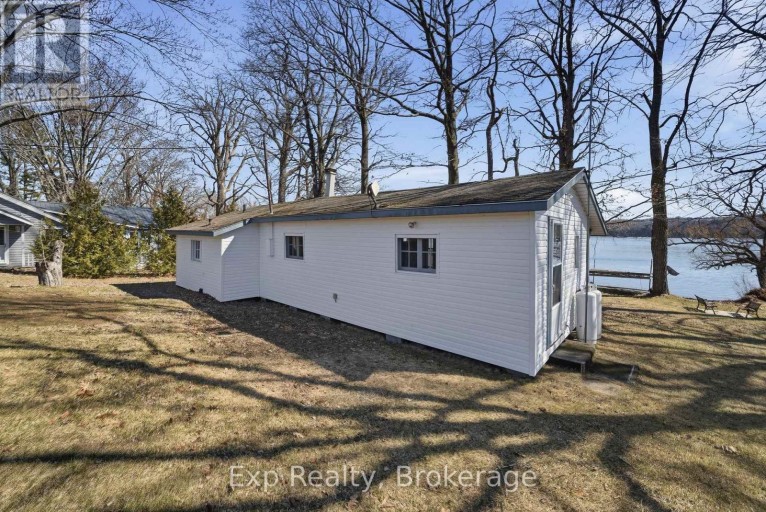 32 QUINTE VIEW ROAD, Greater Napanee (Greater Napanee), Ontario, K0H1G0