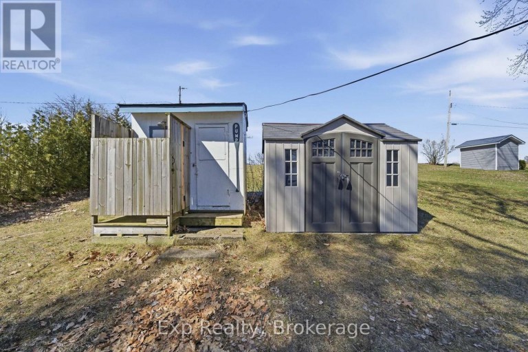 32 QUINTE VIEW ROAD, Greater Napanee (Greater Napanee), Ontario, K0H1G0